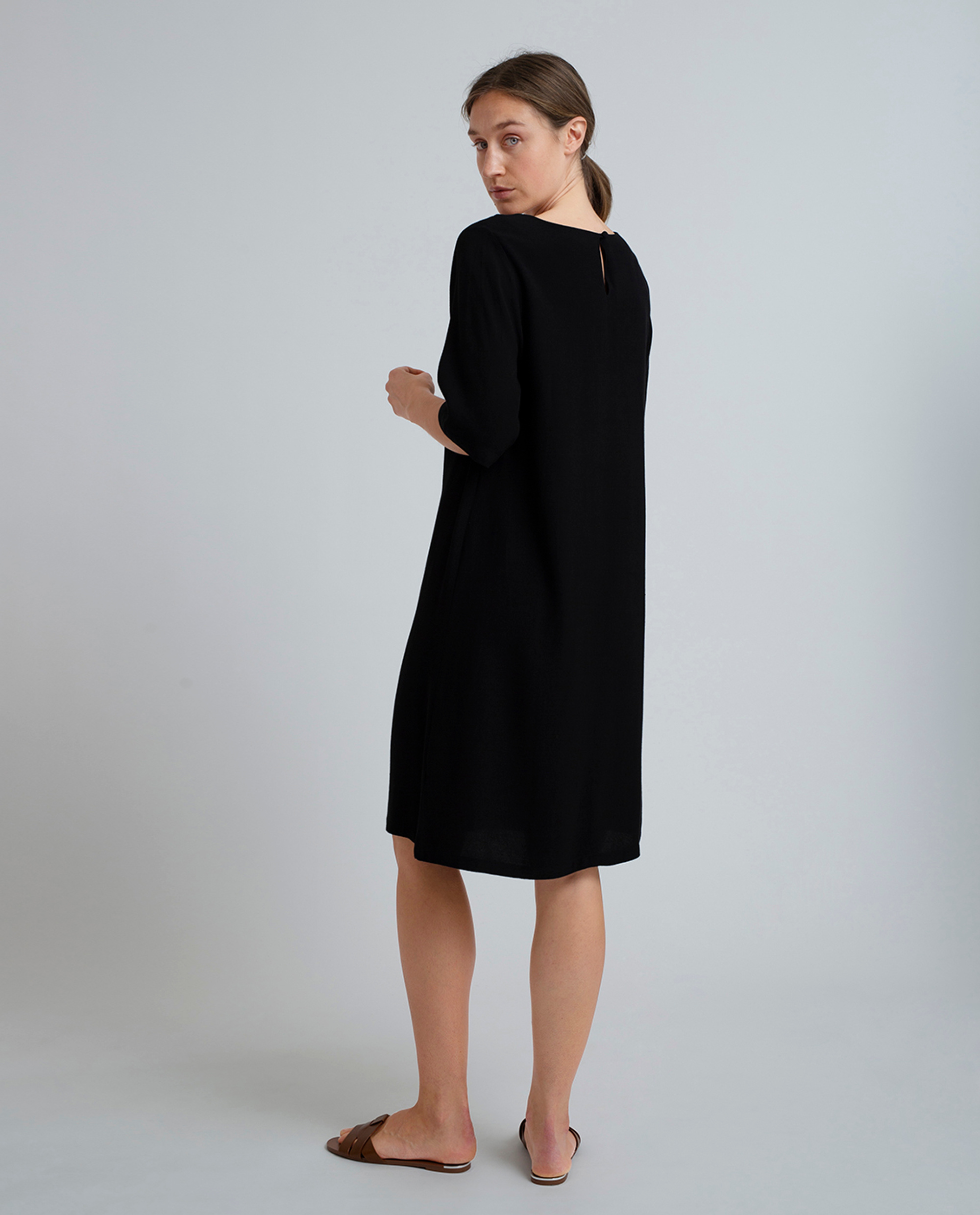 Thea Dress, Caviar Black Thea Dress, Caviar Black