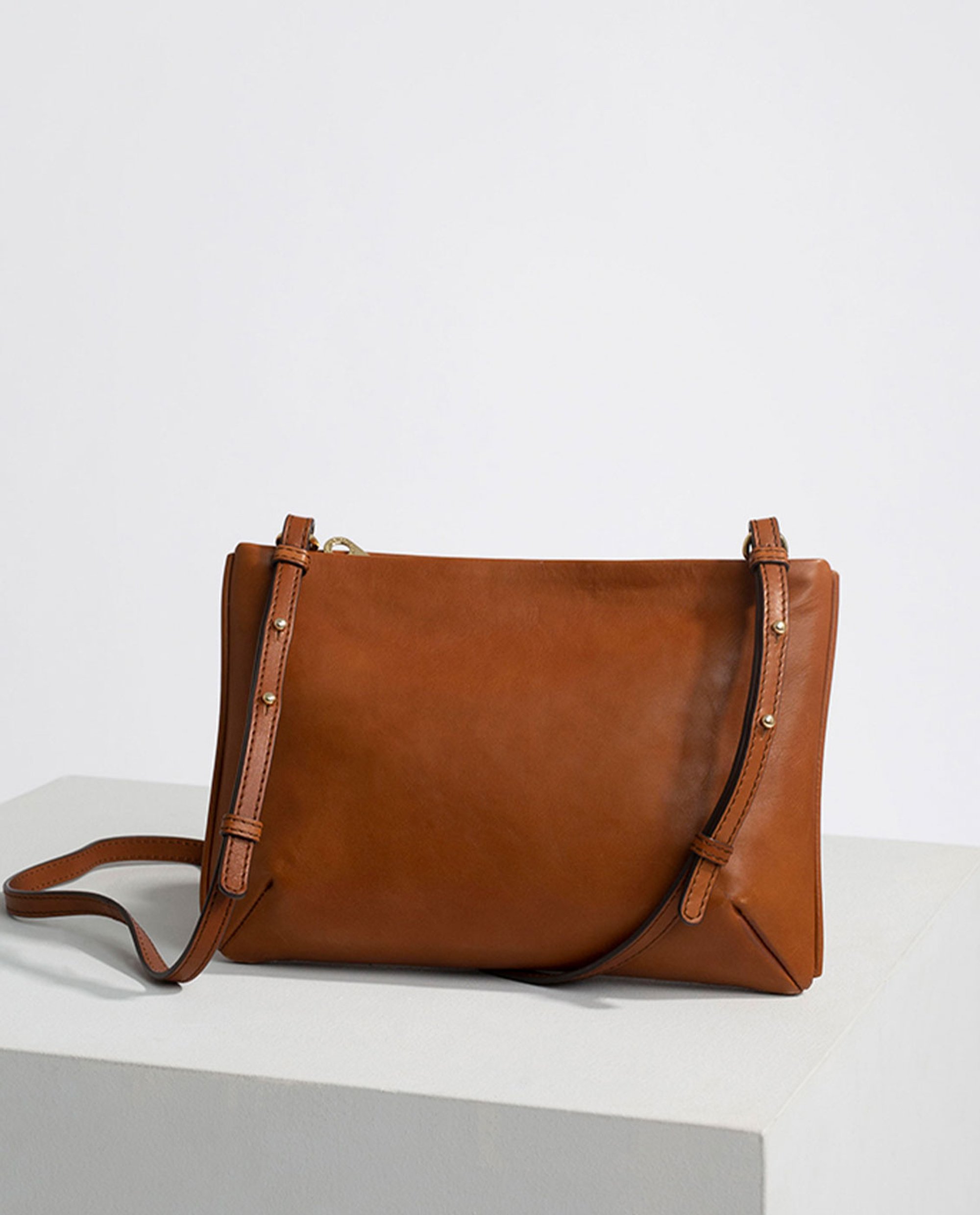 Trudy Premium Leather Zip Bag Brown Trudy Premium Leather Zip Bag Brown