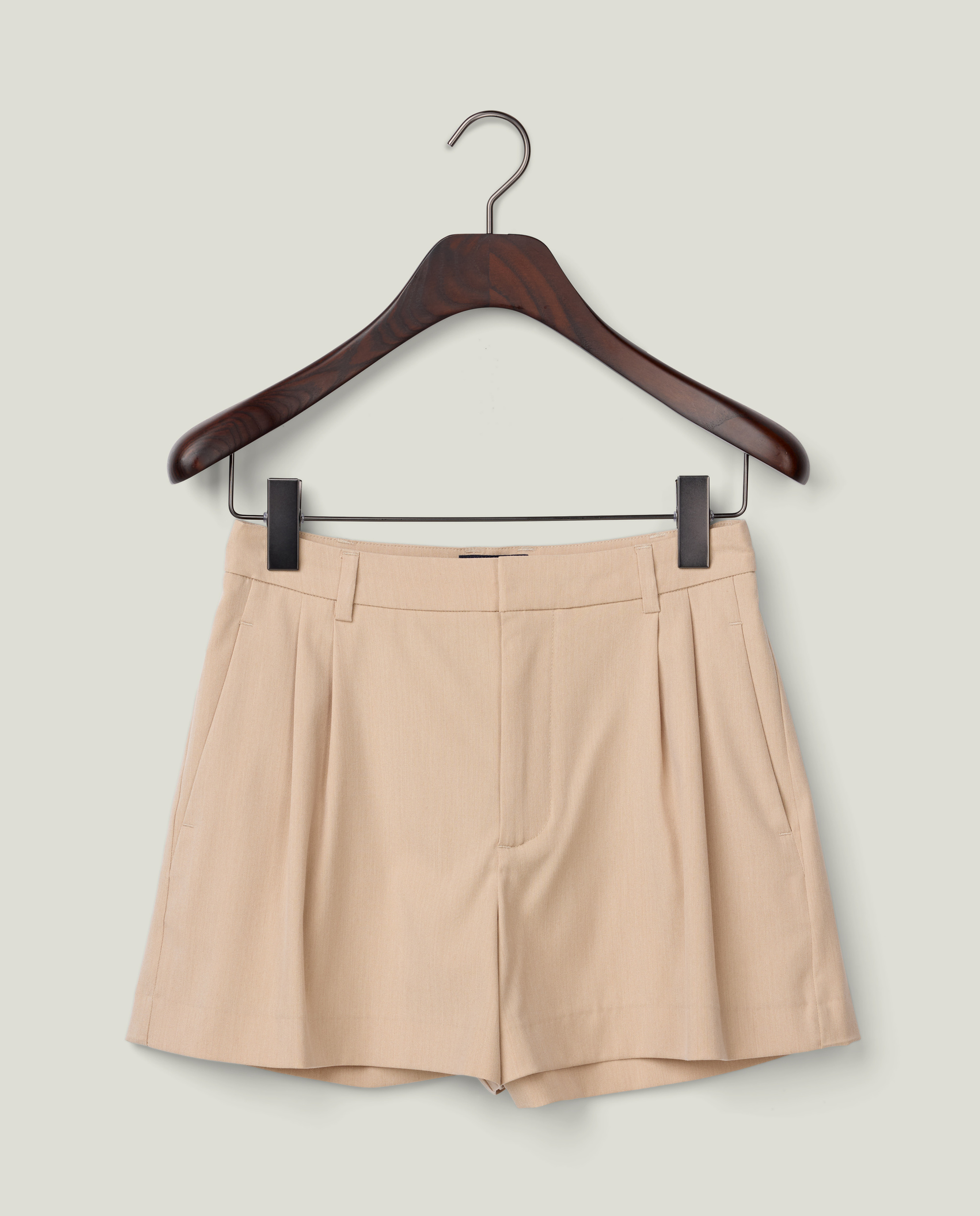 ショートパンツ LOW CLASSIC : 24SS / LOW WAIST SHORT TROUSER (2COLORS) Low Classic Low Waist Short in Black | Lyst