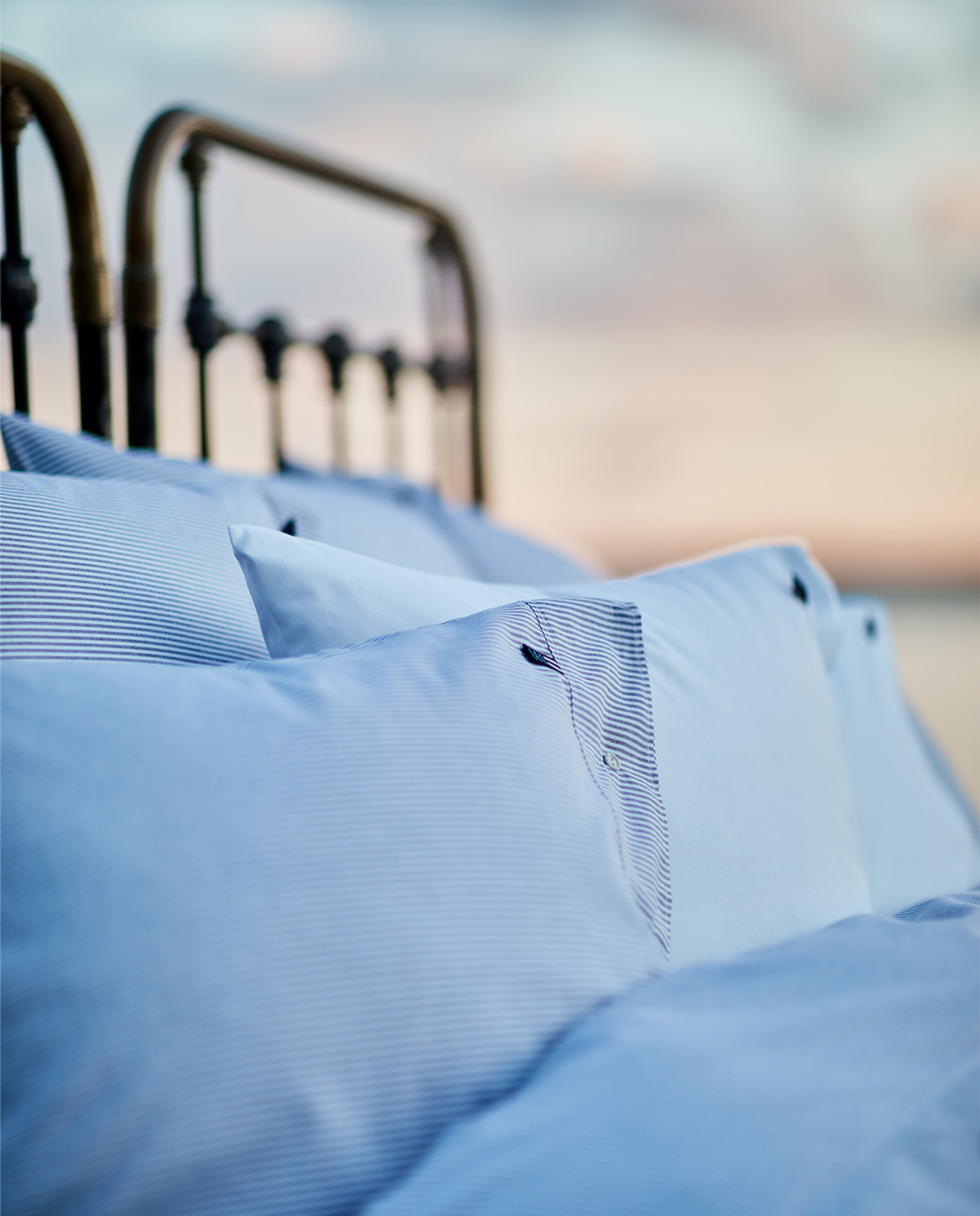 Blue//White Lexington Icons Pin Point Standard Pillowcase